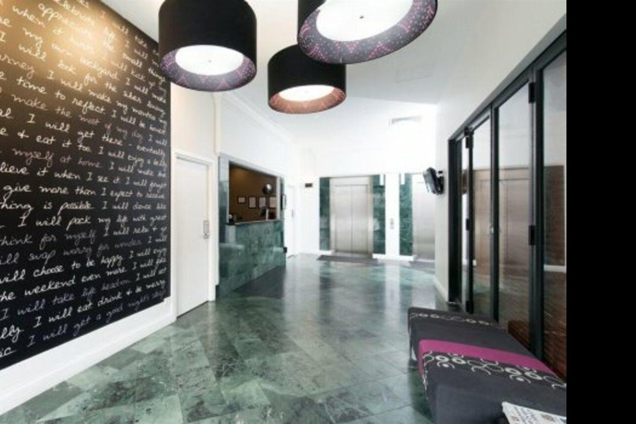 Frome Apartments Аделаида Экстерьер фото