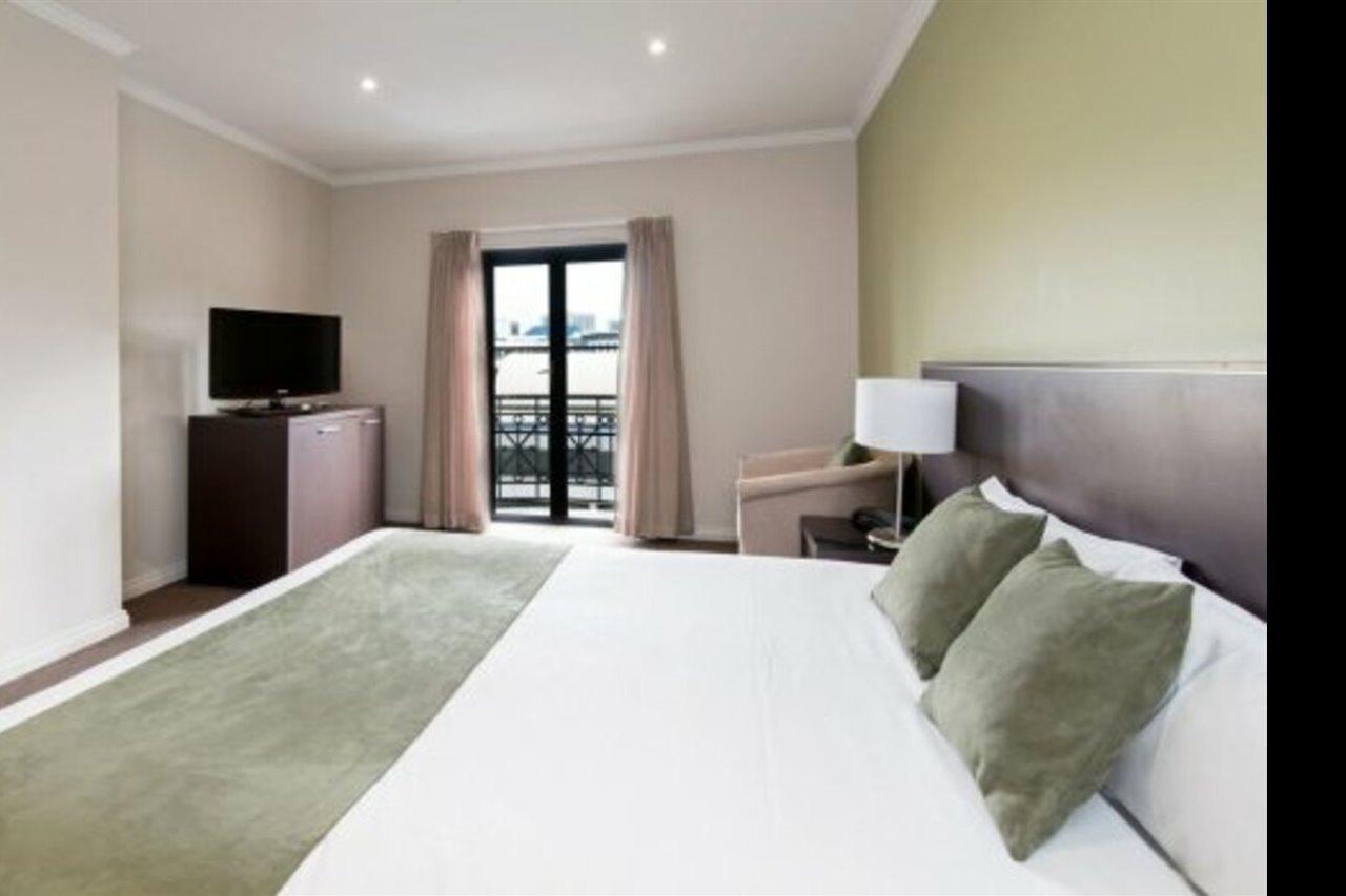 Frome Apartments Аделаида Экстерьер фото