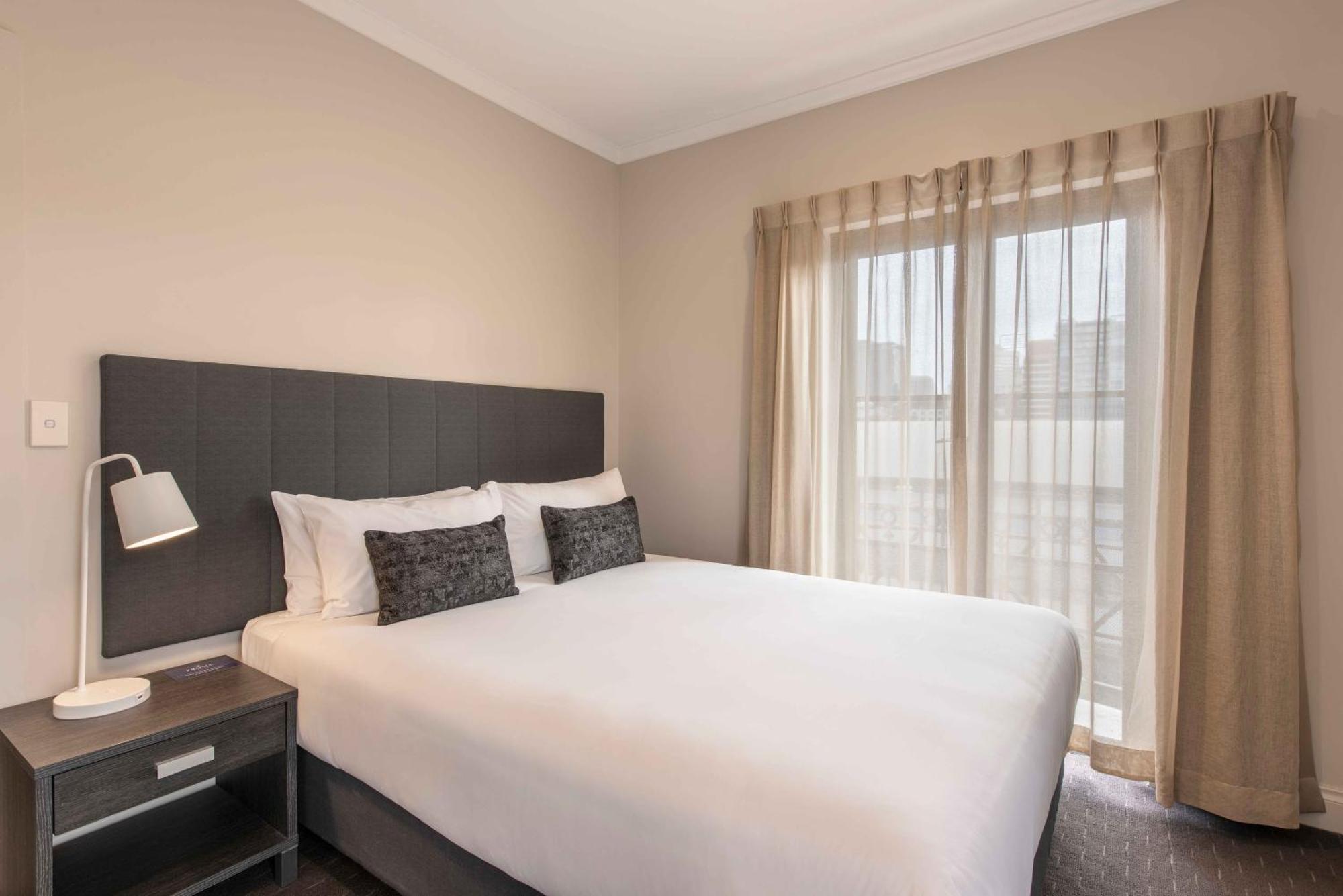 Frome Apartments Аделаида Экстерьер фото