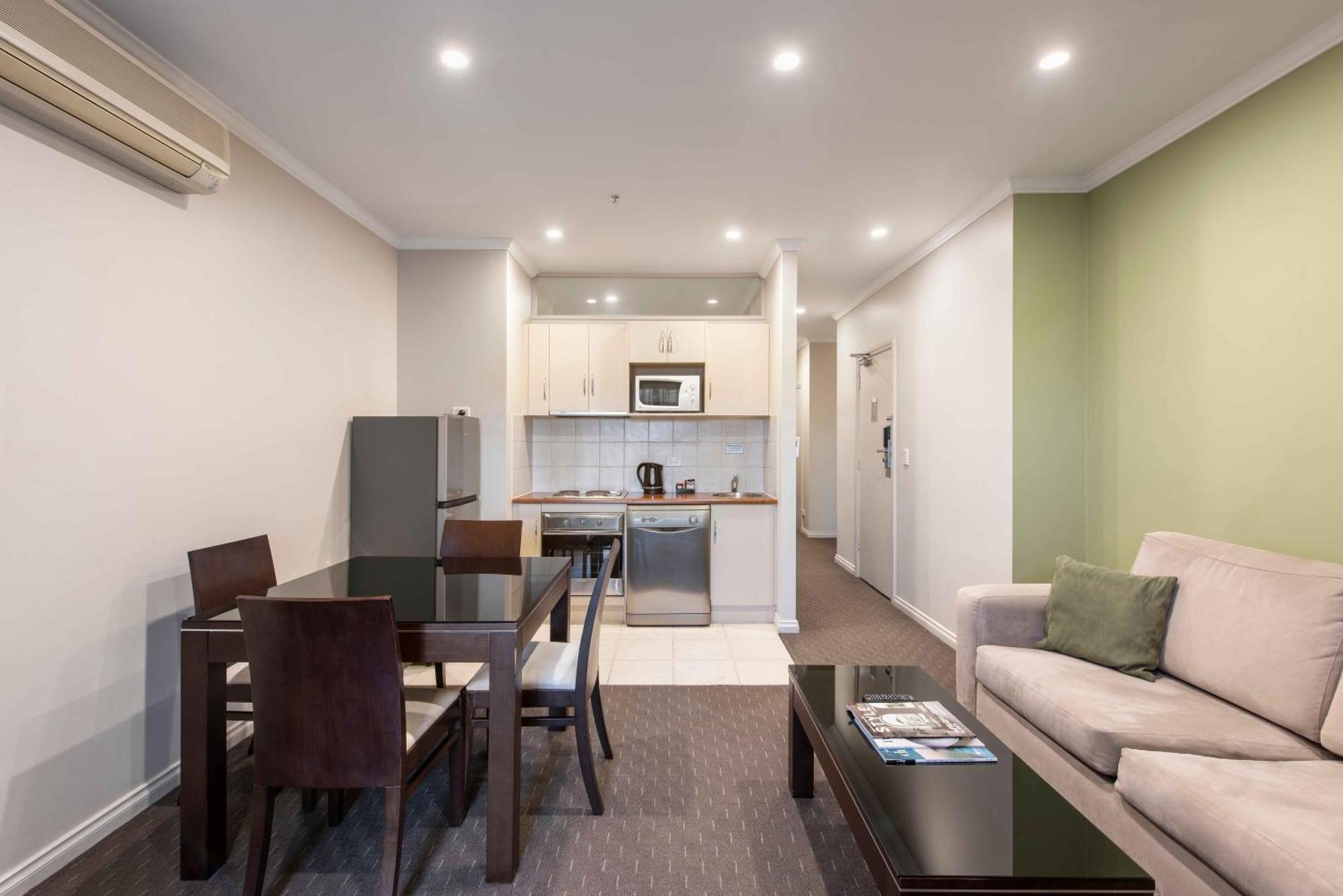 Frome Apartments Аделаида Экстерьер фото