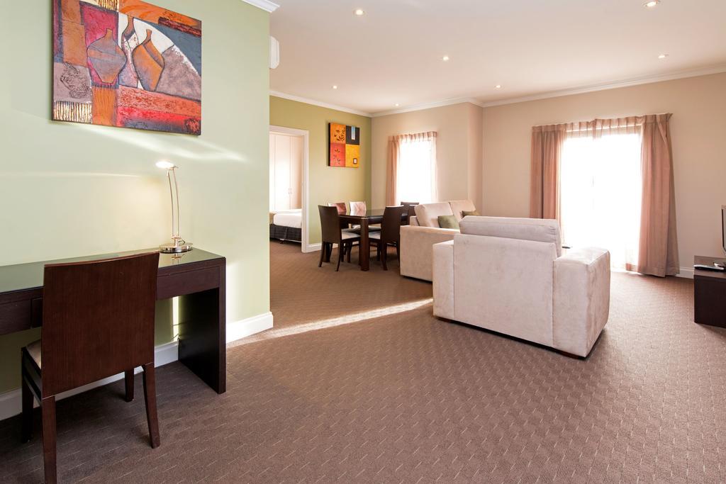 Frome Apartments Аделаида Экстерьер фото
