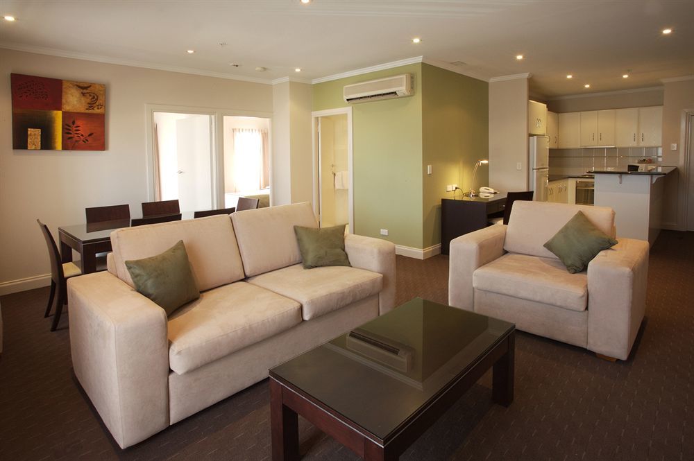 Frome Apartments Аделаида Номер фото