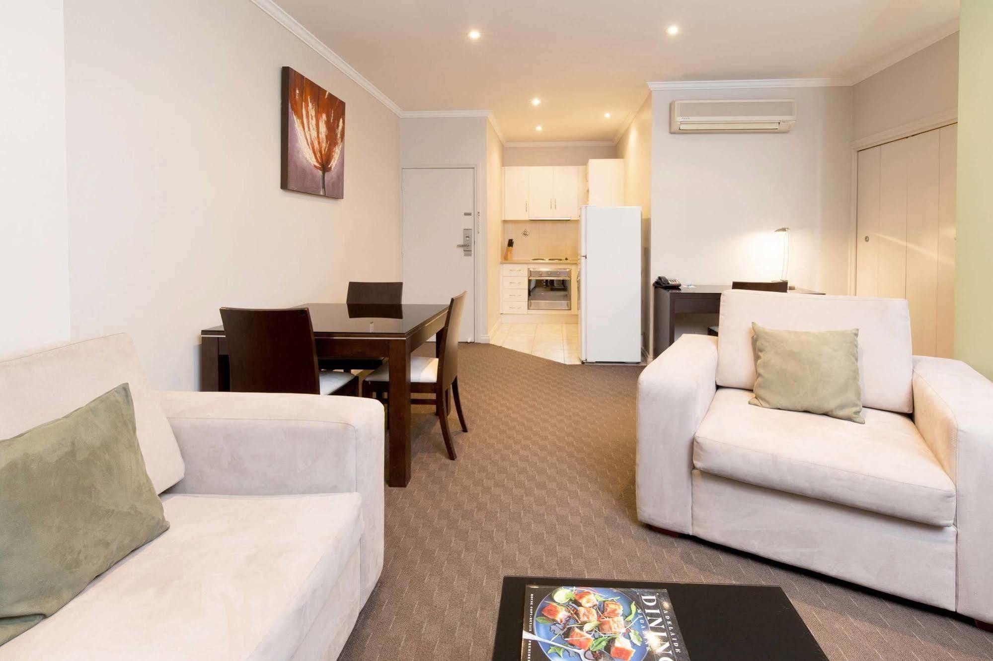 Frome Apartments Аделаида Экстерьер фото